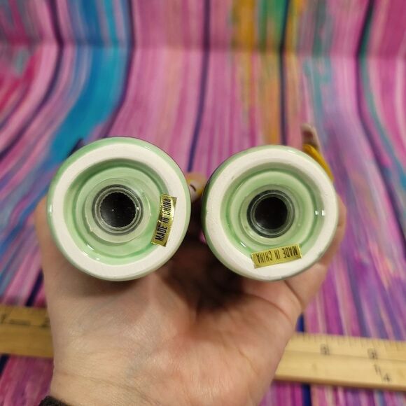 Vintage Coca-Cola Salt and Pepper Shakers From 1996 - NIB - Picture 8 of 8